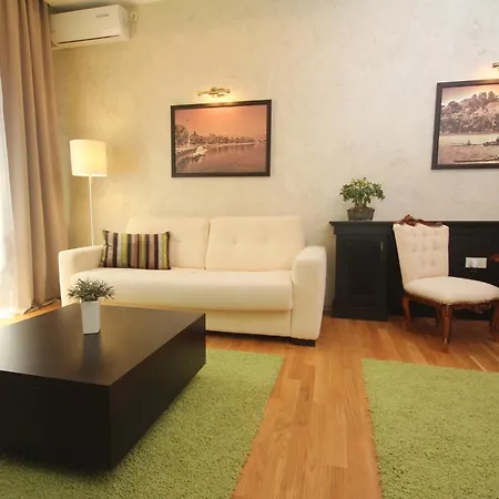 Apartment Lux